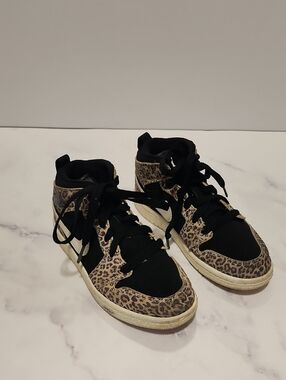 Nike Air Jordan Shoes Leopard Print Youth Size 12C